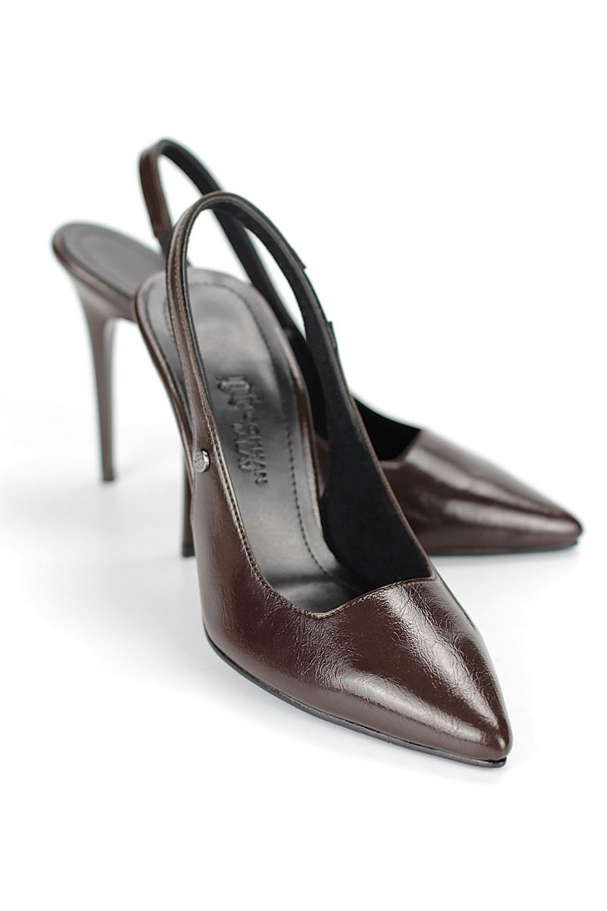King Crow Zerina Kahverengi Rugan Esnek Yumuşak Kaymaz Taban İnce Topuklu (11cm) Kadın Stiletto