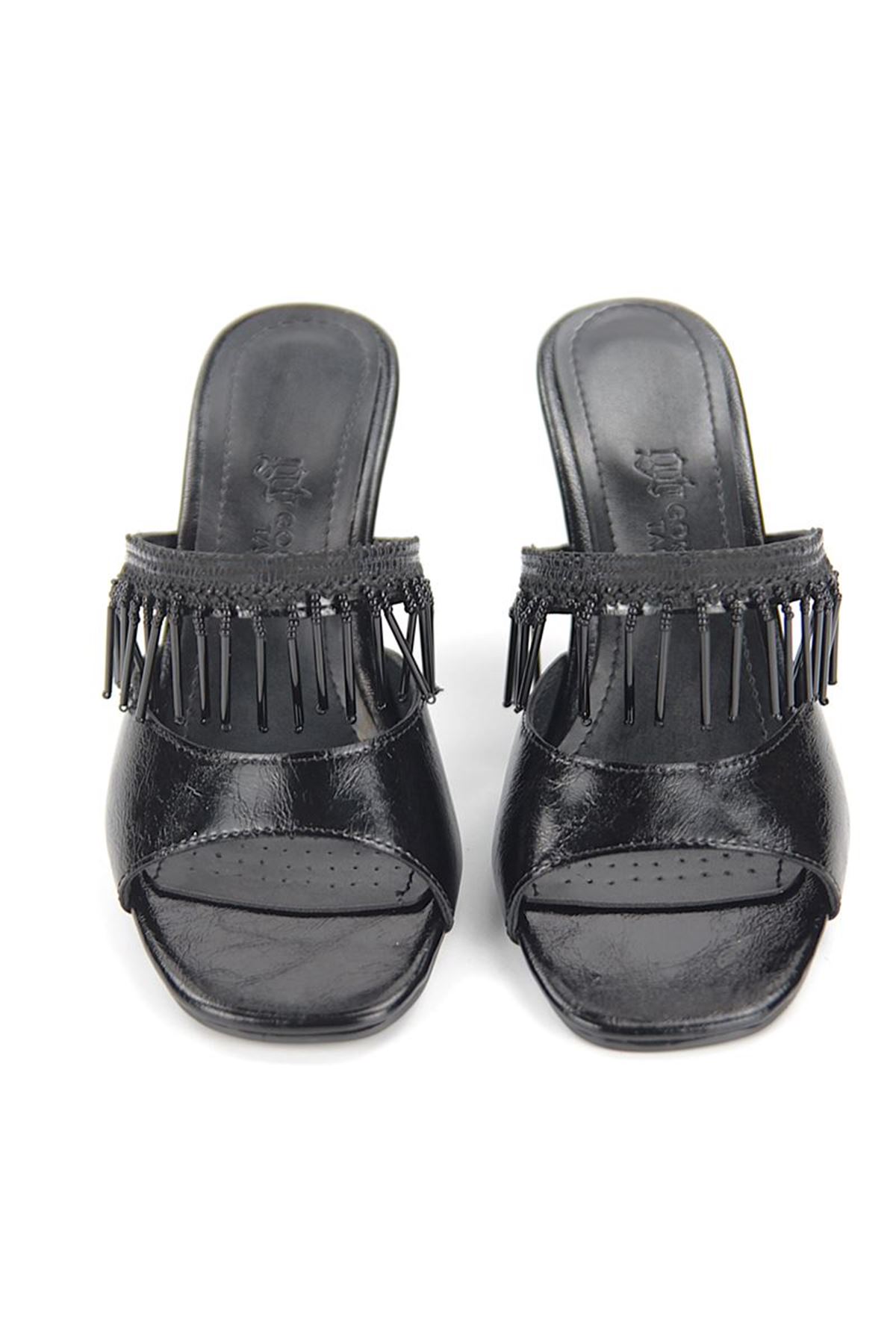 King Crow Frina Esnek Yumuşak Kaymaz Taban (8 cm) Siyah Rugan Boncuk Püsküllü Kadın Topuklu Terlik