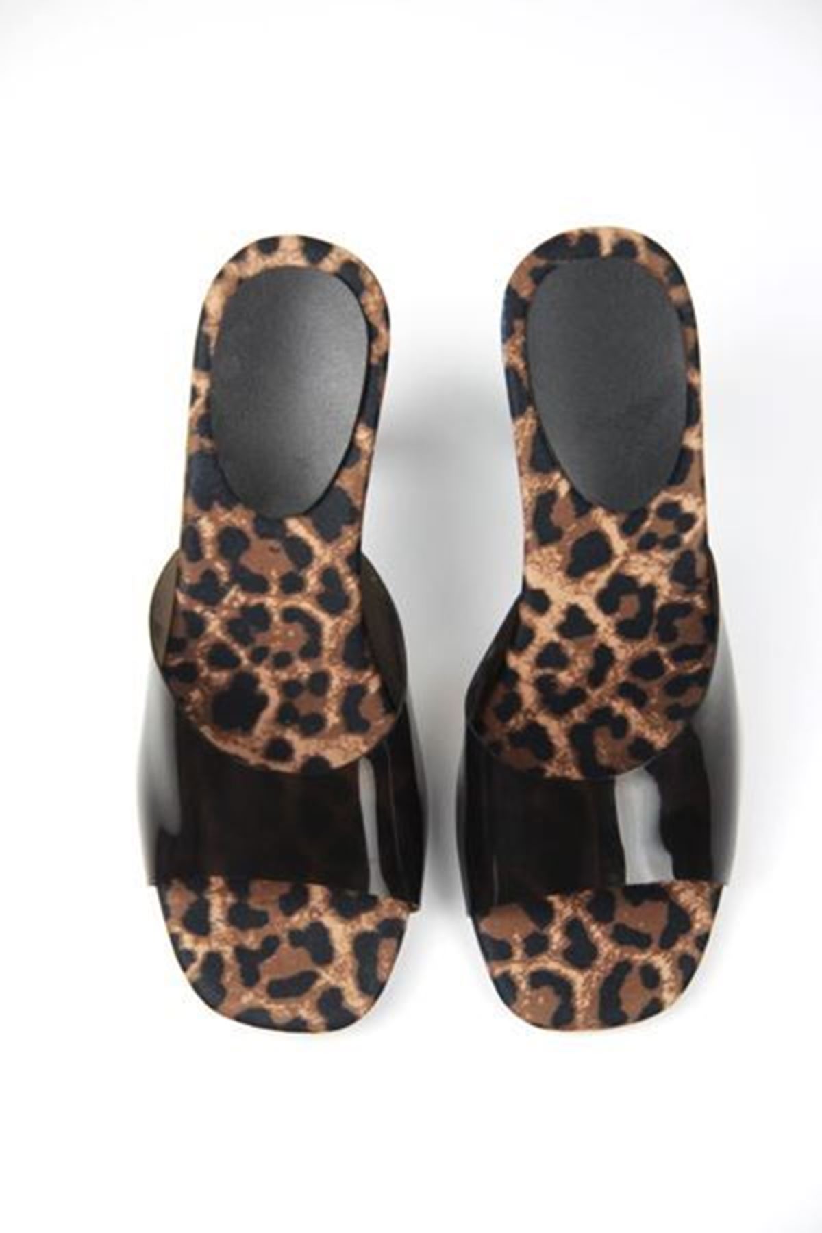 King Crow Hannah Kadın Leopar Desen Tabanlı Siyah Şeffaf Şeritli Orta Topuklu (8 CM) Topuklu Terlik
