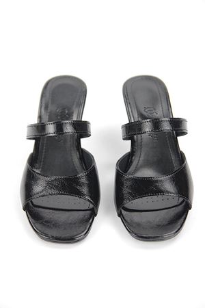 King Crow Avelin Esnek Yumuşak Kaymaz Taban (4 cm) Siyah Rugan Tek Bant Topuklu Terlik