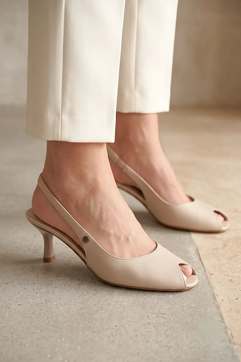 King Crow Calvera Peep Toe Bej Fındık Burun Kadın (4/6 cm) Topuklu Ayakkabı