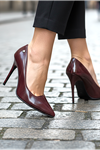 King Crow Arabella Esnek Yumuşak Kaymaz Taban (11 cm) Bordo Rugan Kadın Topuklu Ayakkabı